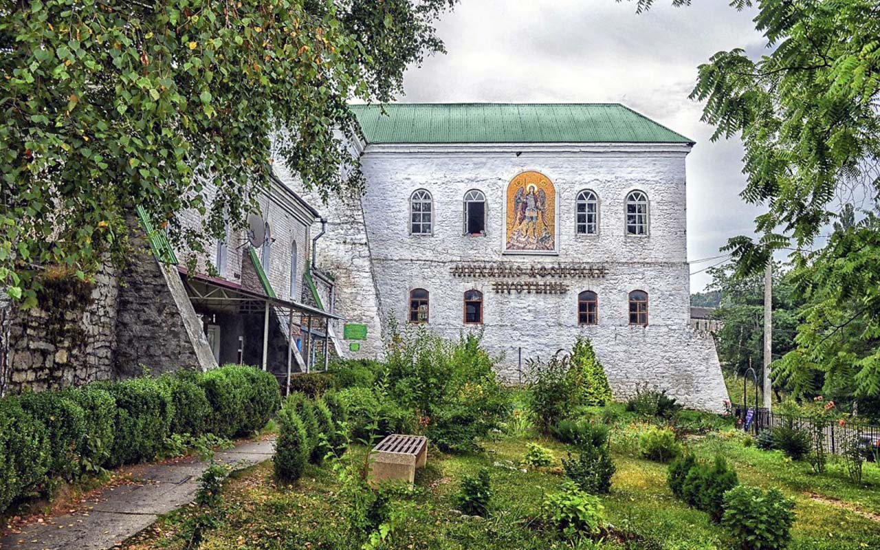 Свято-Михайловский Афонский мужской монастырь Свято-Михайловский Афонский мужской монастырь